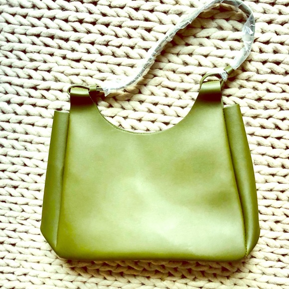 Neiman Marcus Green Tote brand new - Picture 1 of 5